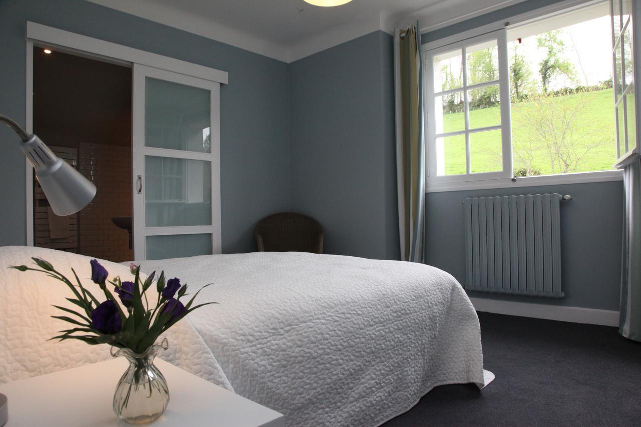 Gure Lana Bed and Breakfast Saint-Jean-Pied-de-Port Exteriör bild