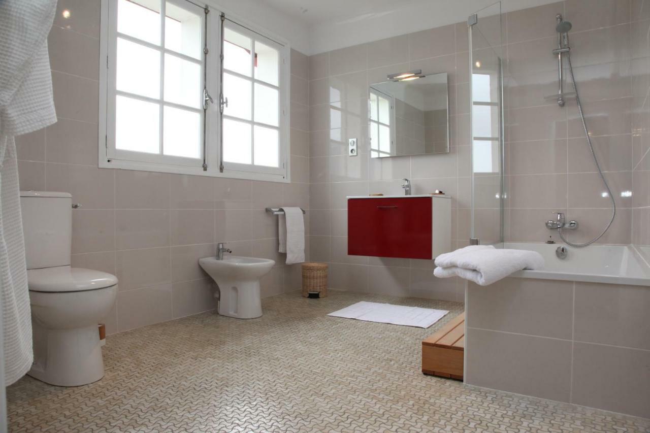 Gure Lana Bed and Breakfast Saint-Jean-Pied-de-Port Exteriör bild
